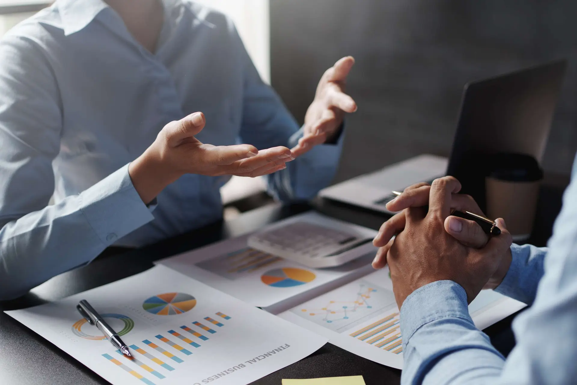 Business Central support evaluation meeting helping businesses choose proactive ERP support and crisis prevention services from Dynamics Monk.